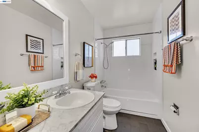 23070 Glenn Ellen, Hayward, CA 94541 - Photo 21