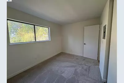 1060 Oak Grove Rd #80, Concord, CA 94518 - Photo 13