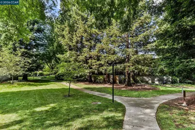 1919 Aspenridge Ct, Walnut Creek, CA 94597 - Photo 43