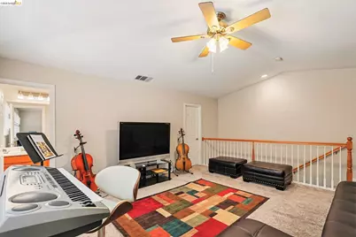 161 Monet Dr, Oakley, CA 94561 - Photo 35