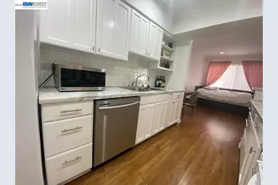 1015 Kings Rd #309, West Hollywood, CA 90069 - Photo 23