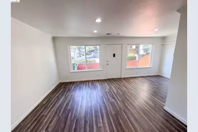 2767 Lone Bluff Way, San Jose, CA 95111 - Photo 7