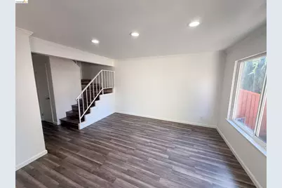 2767 Lone Bluff Way, San Jose, CA 95111 - Photo 3