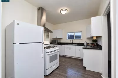 429 11th St, Pittsburg, CA 94565 - Photo 15