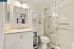 1036 Oak Grove Rd, Concord, CA 94518 - Photo 11