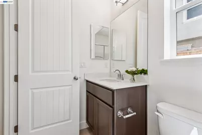 129 Creek View Cir, Fairfield, CA 94533 - Photo 29