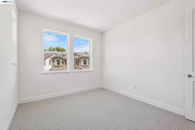 129 Creek View Cir, Fairfield, CA 94533 - Photo 59