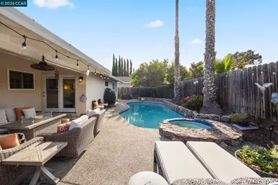486 Viking Dr, Pleasant Hill, CA 94523 - Photo 37