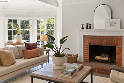 2833 Regent St, Berkeley, CA 94705 - Photo 7