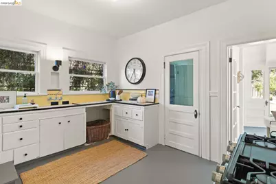 2833 Regent St, Berkeley, CA 94705 - Photo 21