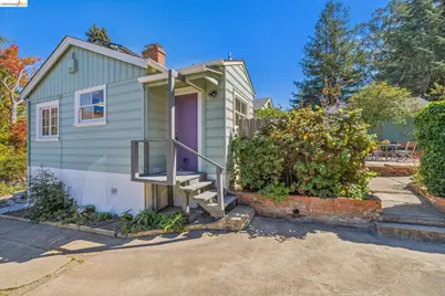 7531 Greenly Dr, Oakland, CA 94605 - Photo 37