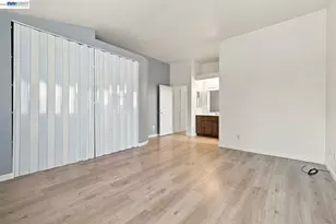 2222 Woodhill Dr, Pittsburg, CA 94565 - Photo 27