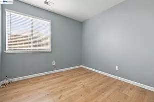 2222 Woodhill Dr, Pittsburg, CA 94565 - Photo 17
