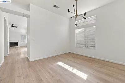 2222 Woodhill Dr, Pittsburg, CA 94565 - Photo 3