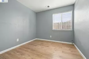 2222 Woodhill Dr, Pittsburg, CA 94565 - Photo 19
