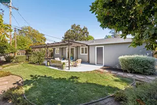 1651 Glazier Dr, Concord, CA 94521 - Photo 31
