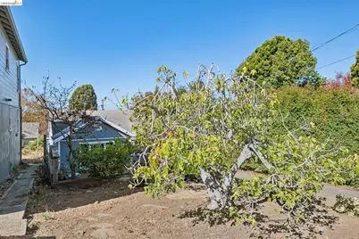623 Clayton Ave, El Cerrito, CA 94530 - Photo 3