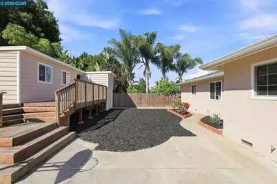 2358 Galway Rd, San Pablo, CA 94806 - Photo 23