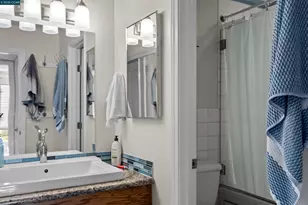 330 Civic Dr, Walnut Creek, CA 94596 - Photo 7