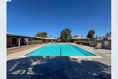 550 Hermitage Ct, San Jose, CA 95134 - Photo 51