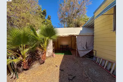 550 Hermitage Ct, San Jose, CA 95134 - Photo 41