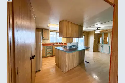 550 Hermitage Ct, San Jose, CA 95134 - Photo 9