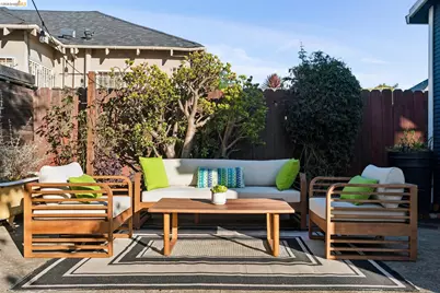 835 45th St, Oakland, CA 94608 - Photo 49
