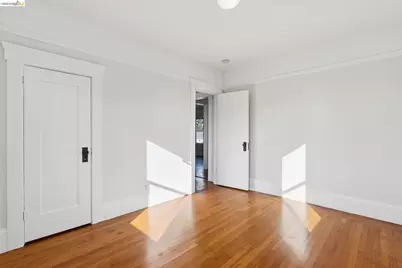 835 45th St, Oakland, CA 94608 - Photo 39