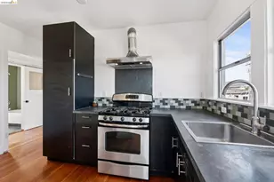 835 45th St, Oakland, CA 94608 - Photo 35