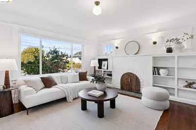 835 45th St, Oakland, CA 94608 - Photo 9