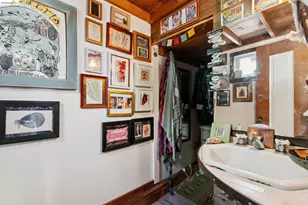 835 45th St, Oakland, CA 94608 - Photo 57