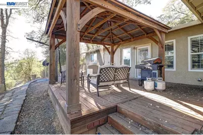 19650 Russell, Cottonwood, CA 96022 - Photo 45