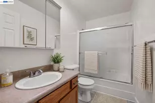 1540 Center Rd, Novato, CA 94947 - Photo 9