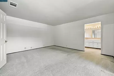 876 San Miquel Rd, Concord, CA 94518 - Photo 11