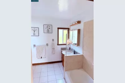 1712 21st, Oakland, CA 94603 - Photo 3