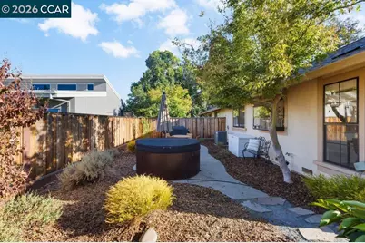953 Bridgecrossing Way, Concord, CA 94518 - Photo 21