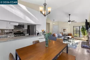 953 Bridgecrossing Way, Concord, CA 94518 - Photo 5