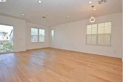 7168 Carneros Ln, Dublin, CA 94568 - Photo 11