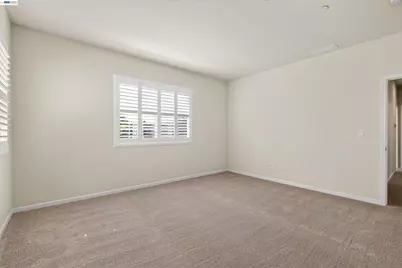 290 Santa Clara Dr, Mountain House, CA 95391 - Photo 29