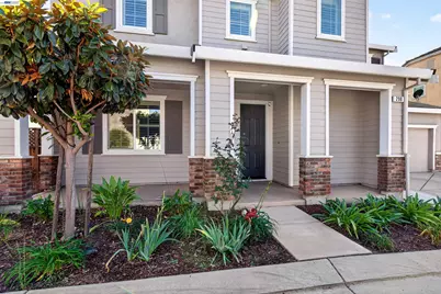 290 Santa Clara Dr, Mountain House, CA 95391 - Photo 3