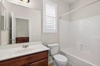 290 Santa Clara Dr, Mountain House, CA 95391 - Photo 17