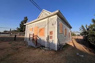 2358 Anna St, Fresno, CA 93706 - Photo 7