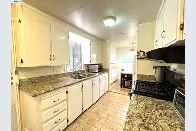 1514 Macatera Ave, Hayward, CA 94544 - Photo 9