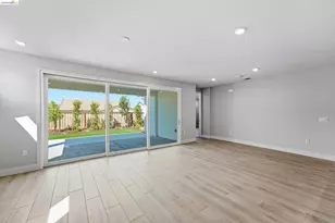 3205 Congressional Wy, Hollister, CA 95023 - Photo 5