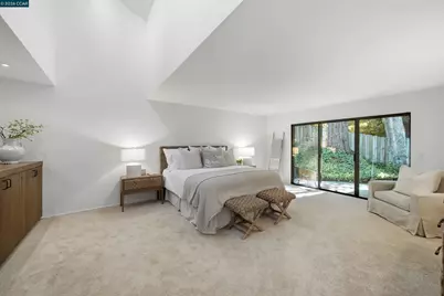 41 Altarinda Dr, Orinda, CA 94563 - Photo 27