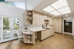 41 Altarinda Dr, Orinda, CA 94563 - Photo 23