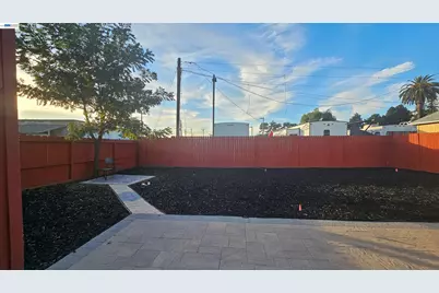 1441 170th Ave, Ashland, CA 94541 - Photo 15