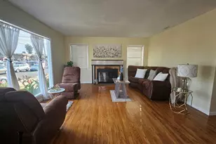 1441 170th Ave, Ashland, CA 94541 - Photo 3