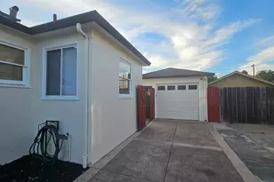 1441 170th Ave, Ashland, CA 94541 - Photo 11