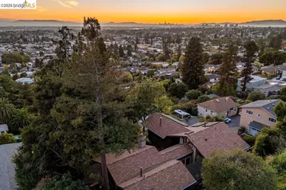 4090 39th Ave, Oakland, CA 94619 - Photo 79
